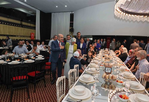 15 Temmuz Demokrasi ve Milli Birlik Günü Şehitlerimiz Yakınları, Gaziler ve Gazi Yakınları Onuruna Yemek Programı Düzenlendi